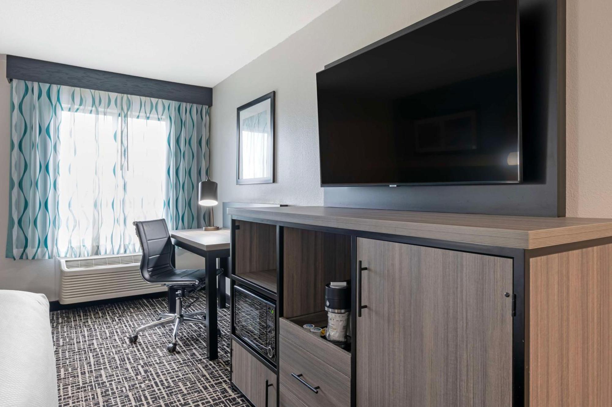 Best Western Plus Greenwood Indy South Inn Exterior photo